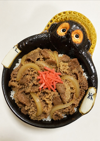 盛り付け例:牛丼