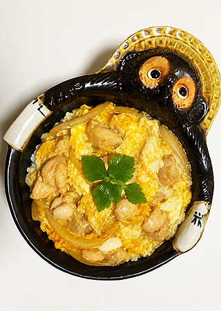 盛り付け例:親子丼